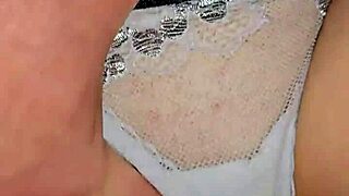 he leaves huge creampie in wife's pussy