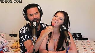 coralyn jewel visits the spicy room in las vegas