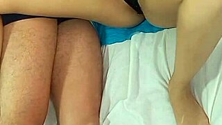 acordei minha meia-irma para fuder vai devagar que eu to apertada - mrcouple