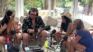 i'm cruzn with abi james n sunni daize in dis swinger group