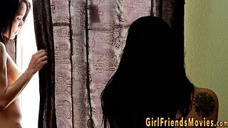 Buxom Hottie Gets Eaten Out