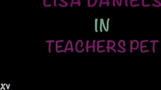 new lisa daniels getting a facial from dillinger 😏