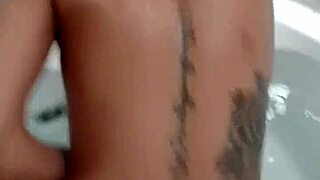 Companion Performs Oral And Provides Intimate Service In Hydrotherapy At Motel