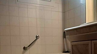 Female Slave Vs Male Slave