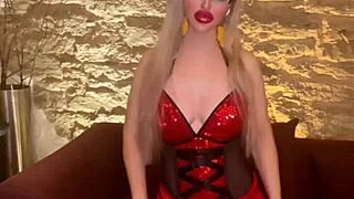 soy la diosa dancing as a belly dancer