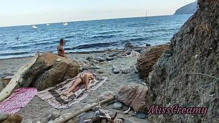 Flashing Pussy on Public Beach Makes Guy Help Squirt