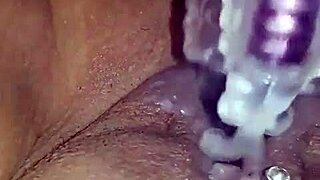 This is an amazing latina woman in daily life!