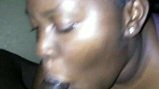 good head and fat ass make me nut quick, she twerkin on that dick