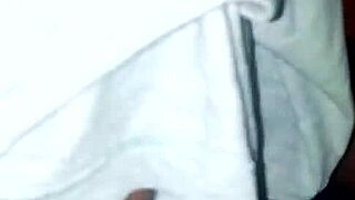 Amateur ebony girl tries hard for blowjob