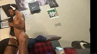 fucking and nutting in homemade anal