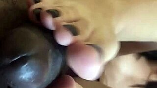 Lorena's feet excel in footjob