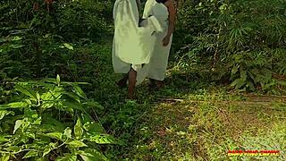 Outdoor Bush Fucking Naughty Ex Girlfriend!