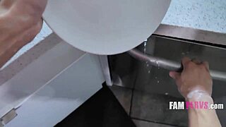 using stepsis's feet for taboo fun, fampervs