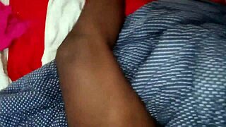 Pegando empregada em casa