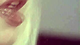 Lesbians diving into a steamy 90s threeway