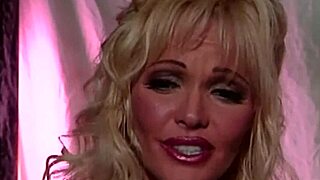 Tarot Card Reveals Three Swallows In Lesbian Fingering Ritual