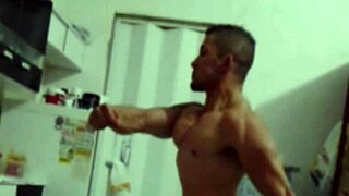 Hey, check out vloog's fitness prep routine, it's super motivating! 💪