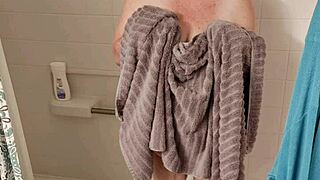 Barefoot babe milf alegra cowgirl rides drblackjohnsonxxx.