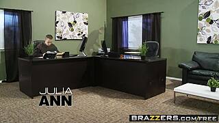 i got big titz at werk with jenna presley n jessica jaymes in the offis