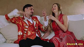 does this blonde crave a shaved pussy blowjob?