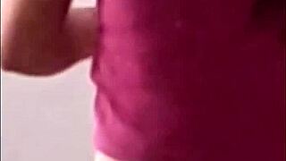 Her first time giving pussy to brazilian amateur in workout session 😏