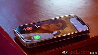 petite judy jolie pussylicks kali roses while facesitting 😘