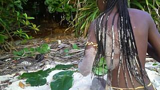 i'm the skinny african tribe girl cookin medecin for my granny naked in the forrest