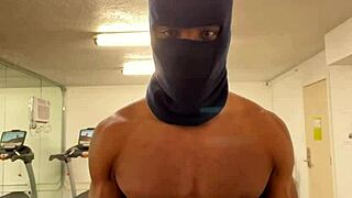 Strong Biceps And Back Workout In California