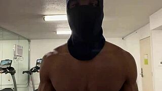 Strong Biceps And Back Workout In California