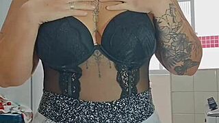 The big pussy everyone loves, where I suck the milk from my naughty eaters in exhibitionist flashing scenes.