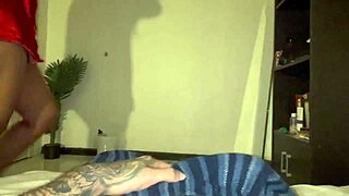 Balacouple asian step mom helps step son cum pov