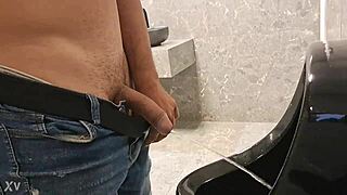 diogo brasileiro masturbates solo in brazilian style!