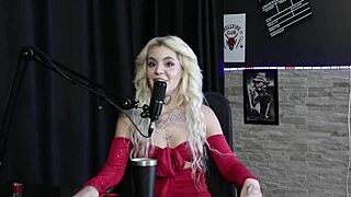 Kyra sex prepares for fisting but feels no pussy arousal, does fetishes vomiting on cock and wants to fuck 25 men cumming on her face