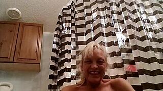 Sassy Woman Fucking Herself With Big Cock Dildo And Monster Cock Toys