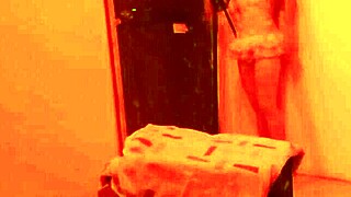 Latina Prostitute Sucks Balls Freely in Cabaret for Trendy Phone