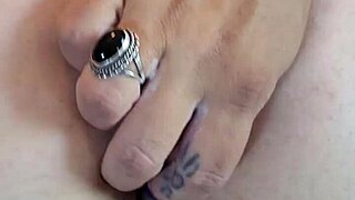 check out this heart anal plug stretching and gaping my ass wide open