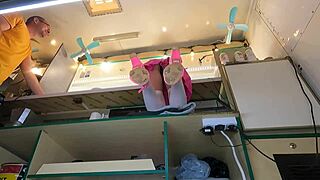 hot 18 yo chick upskirt at work