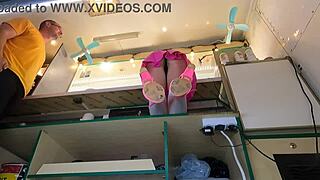 hot 18 yo chick upskirt at work