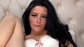 Horny British Slut Girlfriend Experience 😈