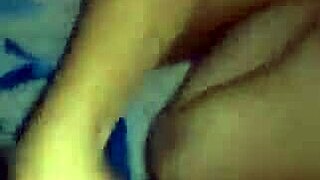 Vecina de culo perfecto se deja follar pequeña vagina joven amigo del padre