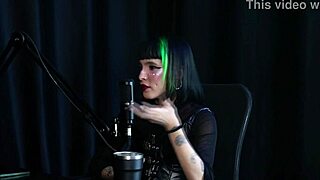 decidiu investir em conteudo porno foi chamada na direcao da escola por um video vazado perdeu a virgindade na cama da mae carol rhcp sheer red