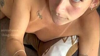 chamei o uber pro meu ap depois da corrida e mandei ele gozar na minha boquinha, tive que beber todo o leitinho 😏