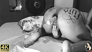 Famous Singer's Passionate Pussy Toy Session