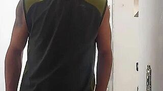 sexo arriscado com melhor amigo do meu marido