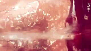 Indian desibhabhi's bathroom passion