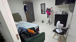 Empregada dom�stica tiffany montavani fode para ganhar um dinheiro extra sexo anal extreme bunda bbc