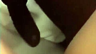 Teen 18 records her lover fucking her pussy while boyfriend is at school