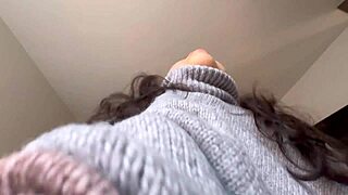 What do these horny lesbians do next?