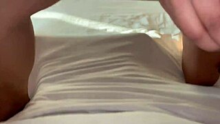 College Roommates Get Naughty With Hindi Audio