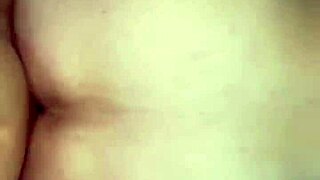 Chubby Babe Feels Intense Pleasure From Cum Filling